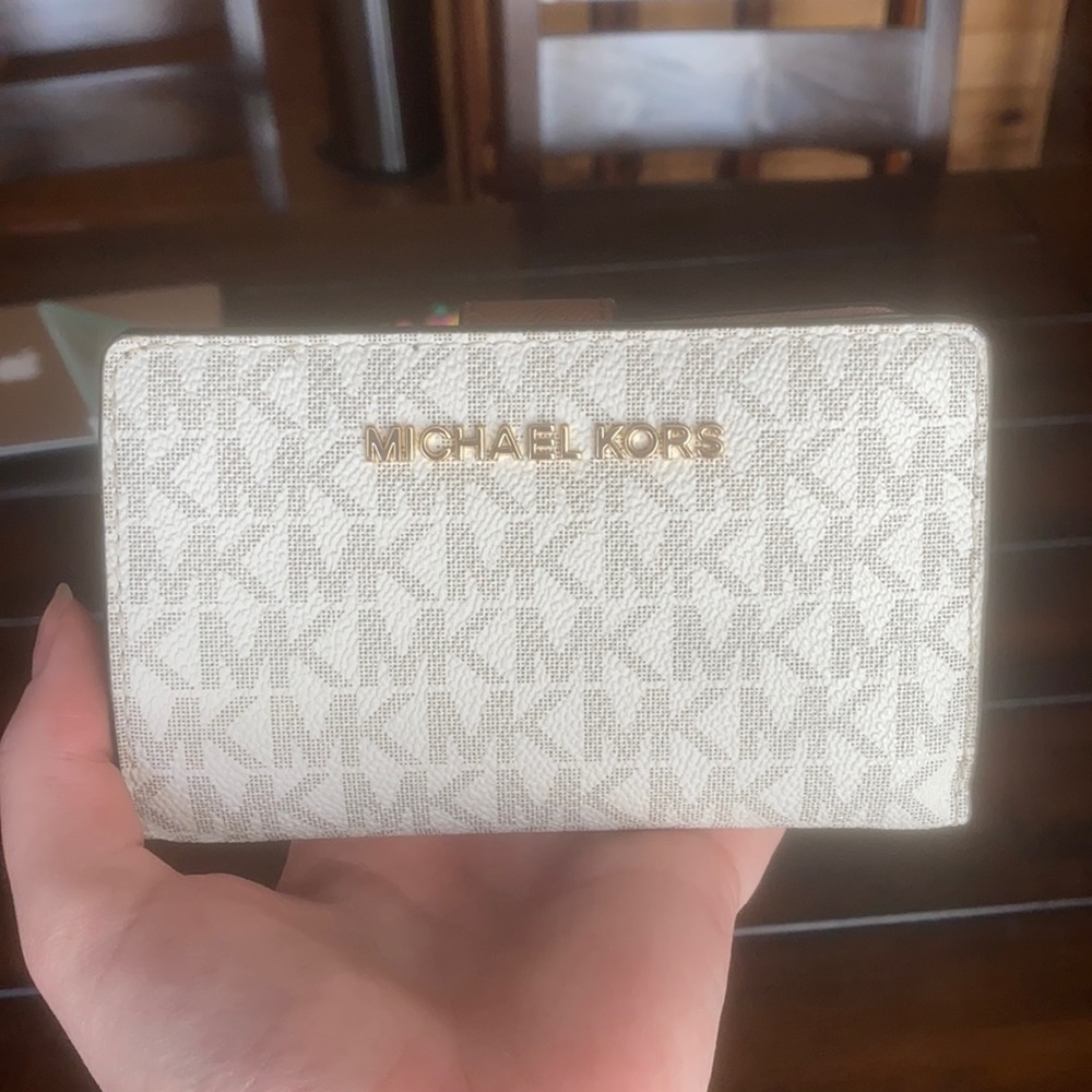 Michael Kors wallet